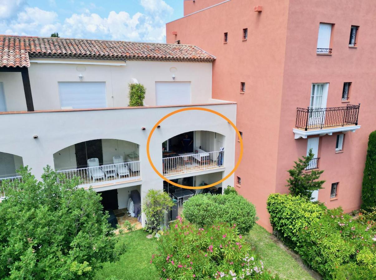 Studio Apartment - Domaine Du Golf Resort Roquebrune-sur-Argens Exterior photo